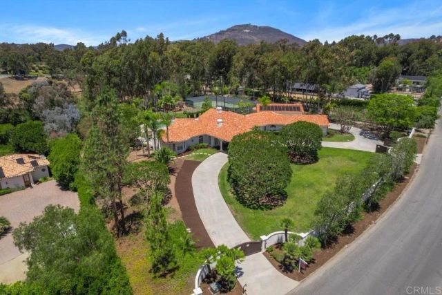 6852 Via Del Charro, Rancho Santa Fe, CA 92067