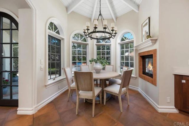 6852 Via Del Charro, Rancho Santa Fe, CA 92067