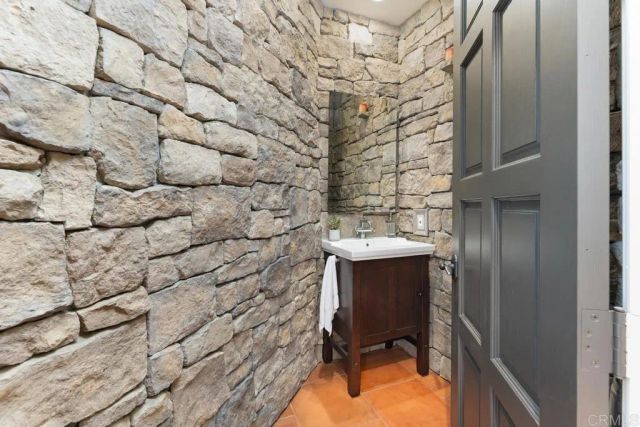 6852 Via Del Charro, Rancho Santa Fe, CA 92067