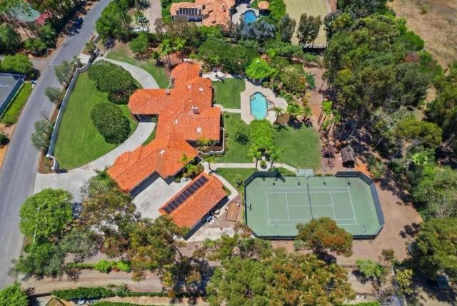 6852 Via Del Charro, Rancho Santa Fe, CA 92067