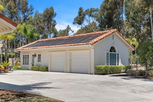 6852 Via Del Charro, Rancho Santa Fe, CA 92067