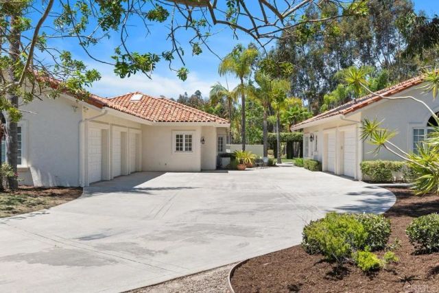 6852 Via Del Charro, Rancho Santa Fe, CA 92067