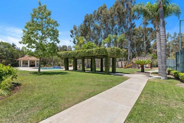 6852 Via Del Charro, Rancho Santa Fe, CA 92067