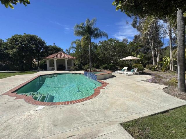 6852 Via Del Charro, Rancho Santa Fe, CA 92067