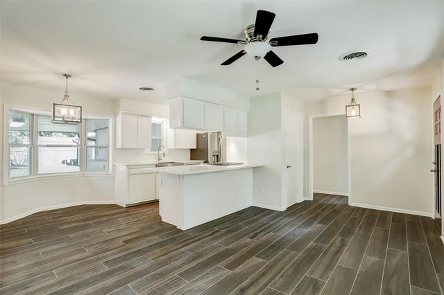 4134 Hill Oak Drive, Houston, TX 77092