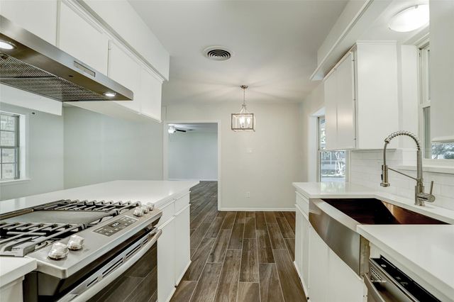 4134 Hill Oak Drive, Houston, TX 77092