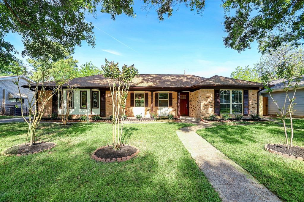 4134 Hill Oak Drive, Houston, TX 77092