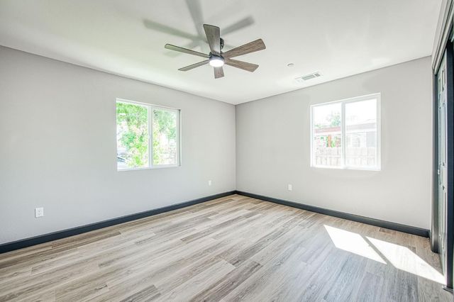 942 W Shields Avenue, Fresno, CA 93705
