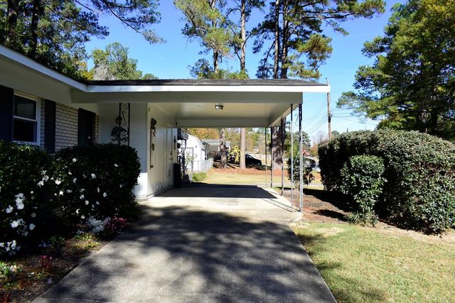 2713 Hilyer Drive, Columbus, GA 31907