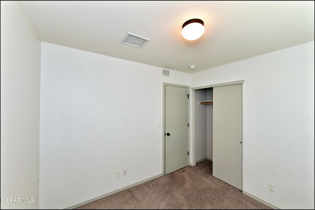 872 Colbert Shapleigh Place, El Paso, TX 79927