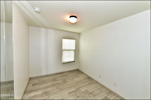 872 Colbert Shapleigh Place, El Paso, TX 79927