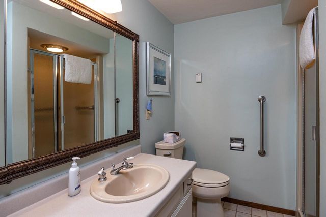 1229 NICOLET CIRCLE, Appleton, WI 54914
