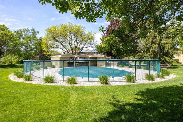 1229 NICOLET CIRCLE, Appleton, WI 54914