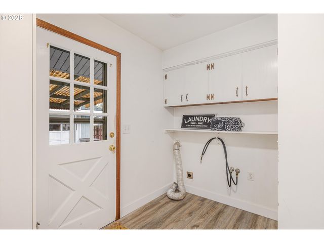 1103 E MAIN St, Hillsboro, OR 97123