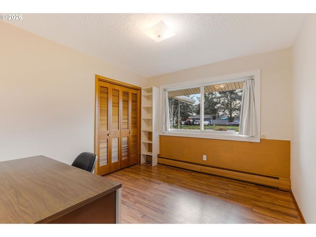 1103 E MAIN St, Hillsboro, OR 97123