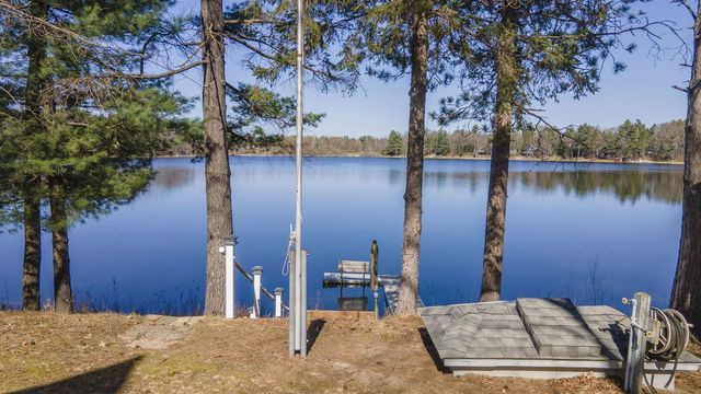 N8919 COUNTY ROAD J, Iola, WI 54945