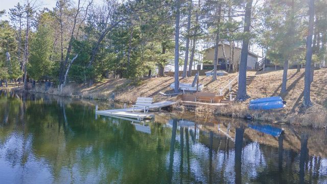 N8919 COUNTY ROAD J, Iola, WI 54945