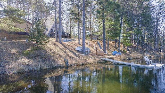 N8919 COUNTY ROAD J, Iola, WI 54945