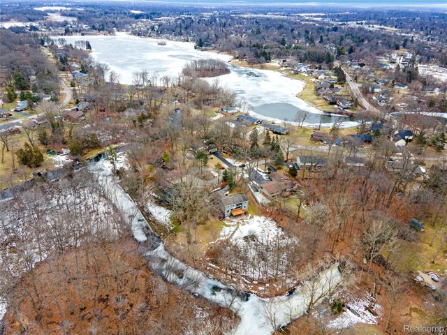 4651 Eddystone Circle, Independence Charter Township, MI 48346