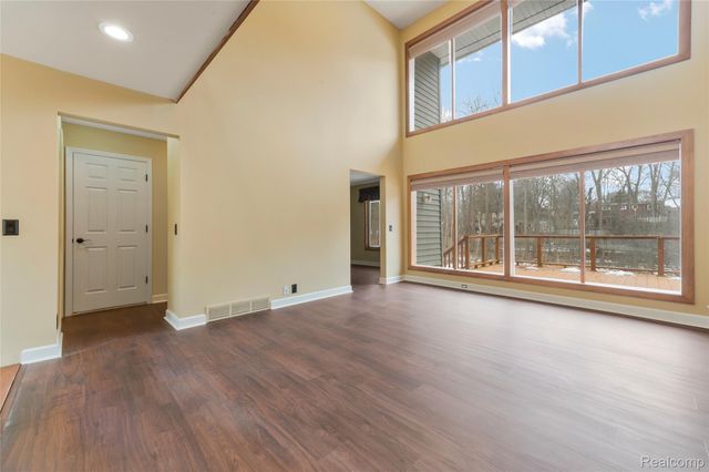 4651 Eddystone Circle, Independence Charter Township, MI 48346