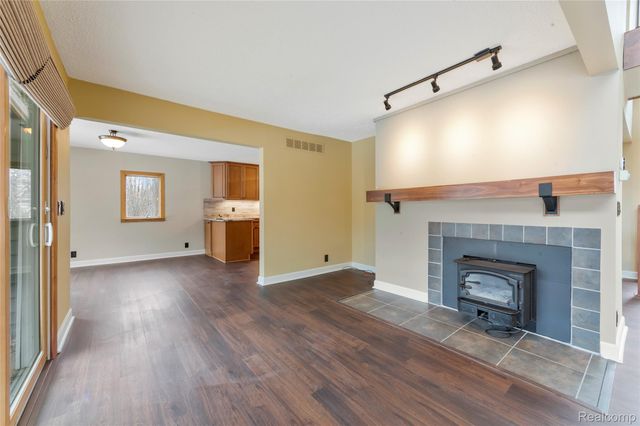 4651 Eddystone Circle, Independence Charter Township, MI 48346