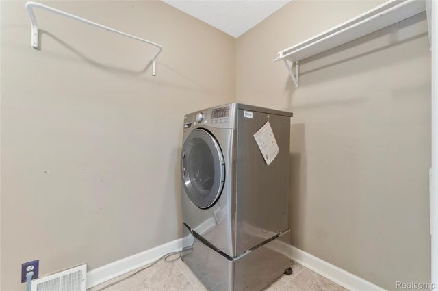 4651 Eddystone Circle, Independence Charter Township, MI 48346