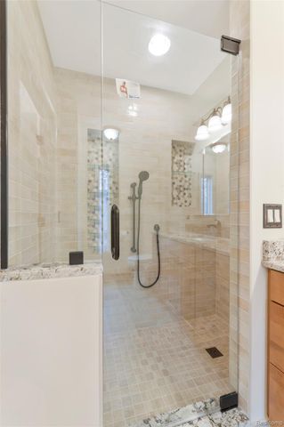 4651 Eddystone Circle, Independence Charter Township, MI 48346