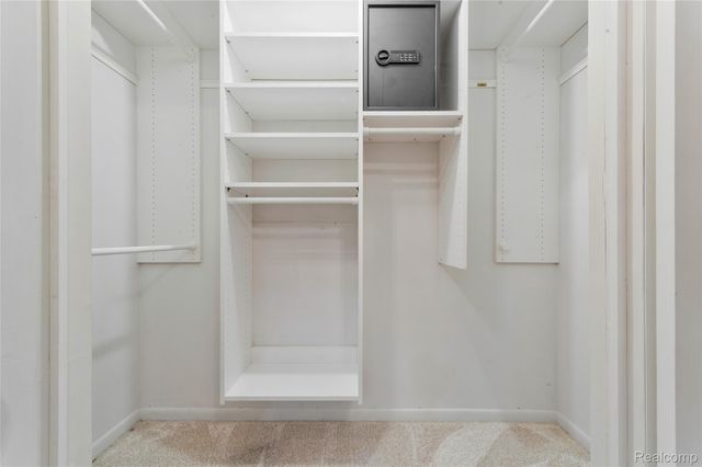 4651 Eddystone Circle, Independence Charter Township, MI 48346