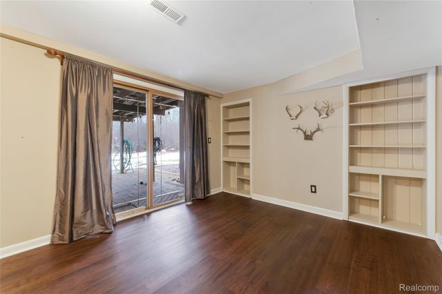 4651 Eddystone Circle, Independence Charter Township, MI 48346