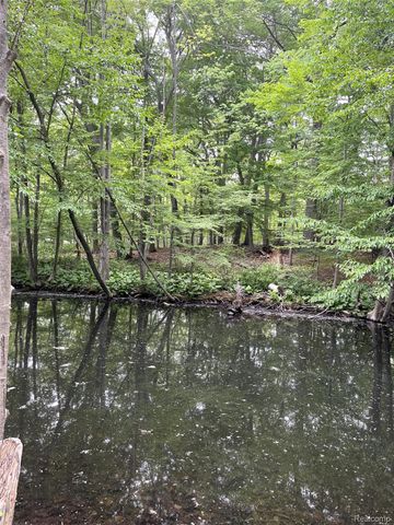 4651 Eddystone Circle, Independence Charter Township, MI 48346