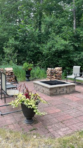 4651 Eddystone Circle, Independence Charter Township, MI 48346