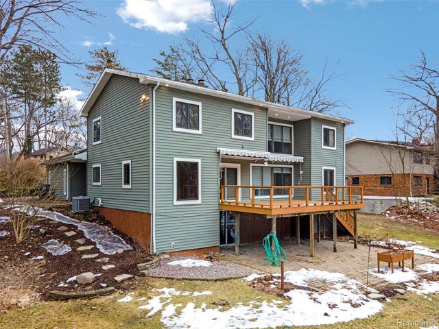 4651 Eddystone Circle, Independence Charter Township, MI 48346