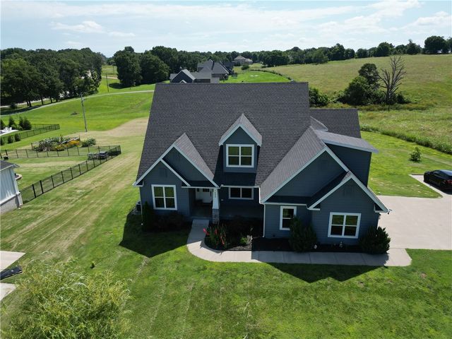 1695 Ardemagni Road, Tontitown, AR 72762