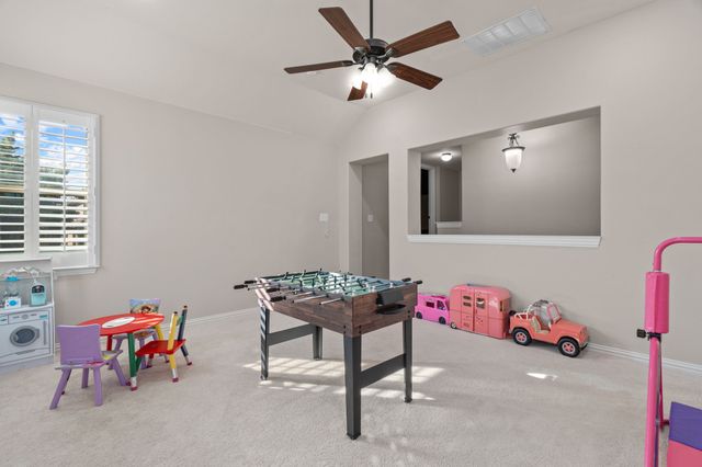 8221 Bayberry Avenue, Lantana, TX 76226