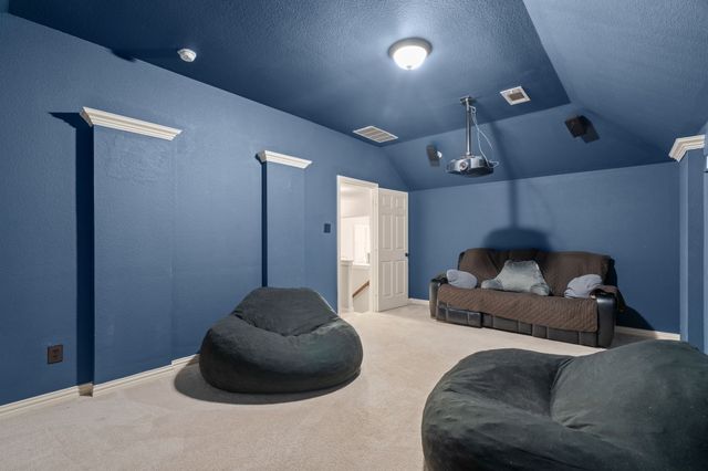 8221 Bayberry Avenue, Lantana, TX 76226