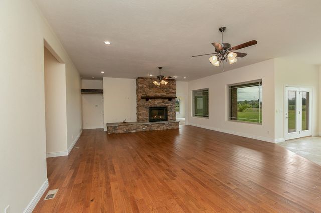 112 Clearview Court, Ozark, MO 65721