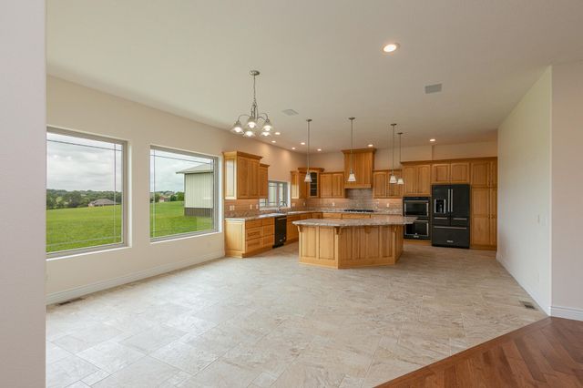 112 Clearview Court, Ozark, MO 65721