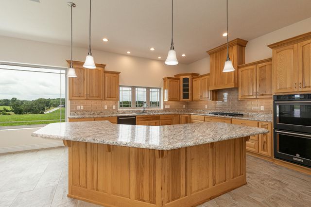 112 Clearview Court, Ozark, MO 65721