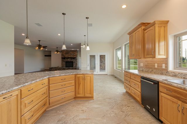 112 Clearview Court, Ozark, MO 65721