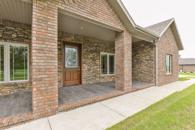112 Clearview Court, Ozark, MO 65721