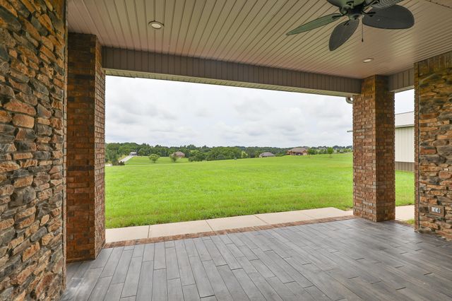 112 Clearview Court, Ozark, MO 65721