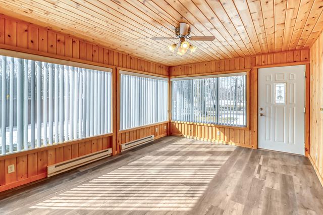 25934 Brolin Beach Road, Detroit Lakes, MN 56501