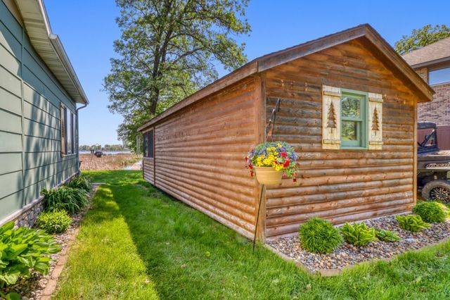 25934 Brolin Beach Road, Detroit Lakes, MN 56501