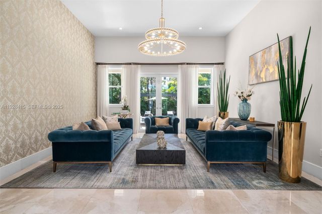 7222 SW 79th Terrace, Miami, FL 33143