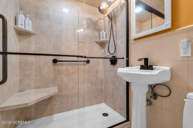 114 Lopez Road, Cedar Grove, NJ 07009