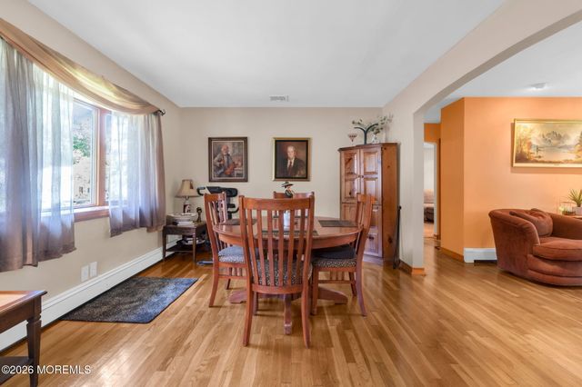114 Lopez Road, Cedar Grove, NJ 07009