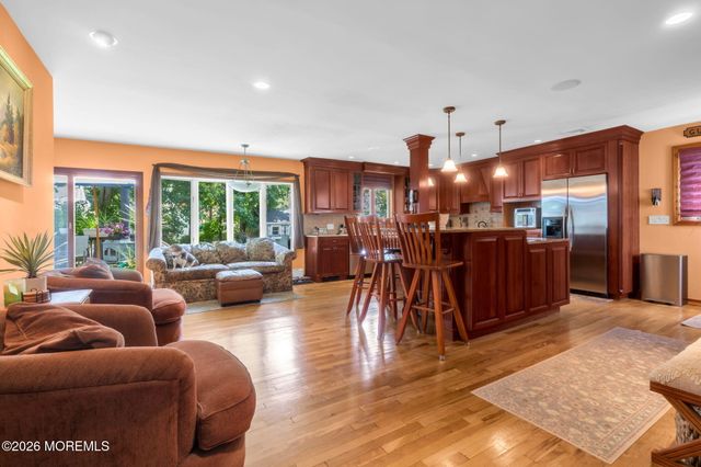 114 Lopez Road, Cedar Grove, NJ 07009