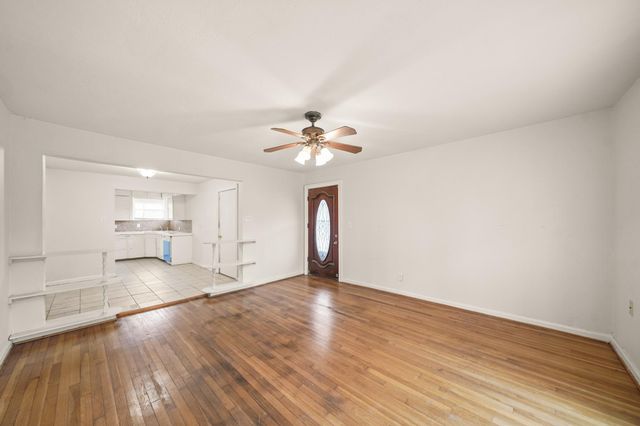 7502 Ley Road, Houston, TX 77028