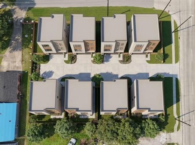 7502 Ley Road, Houston, TX 77028