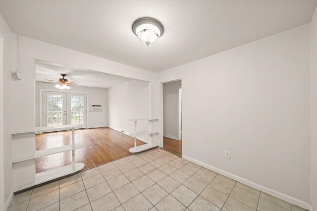 7502 Ley Road, Houston, TX 77028